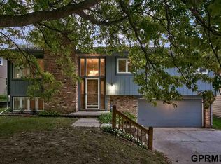 11679 Fowler Ave, Omaha, NE 68164