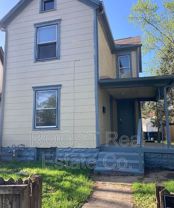 1st image of 24 Lucerne Ave
