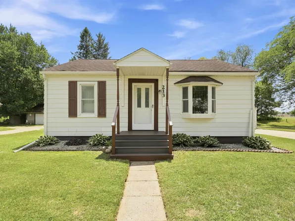 213 Peacock Walk, Jackson, MI 49202