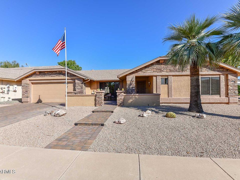 1st image of 14746 W Yosemite Dr