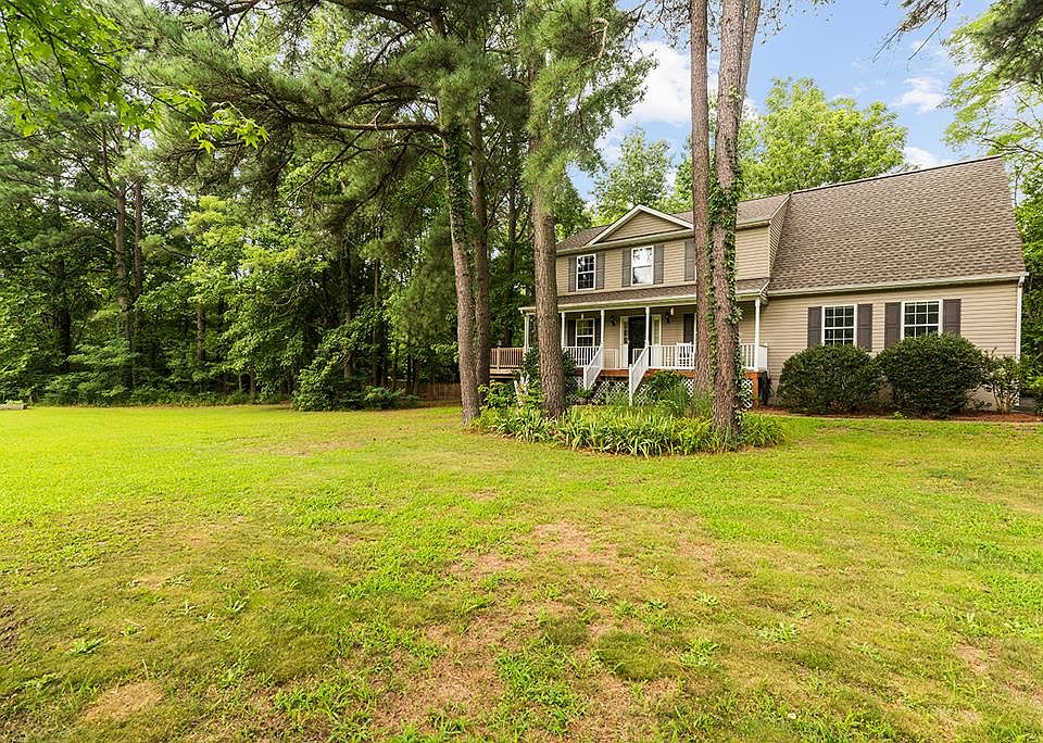 1st image of 701 Quiet Harbor Dr