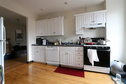 331 Harvard St #14 Photo 1