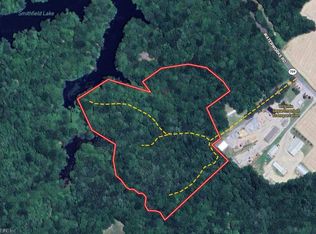 Hilltop Ln, Smithfield, VA 23430