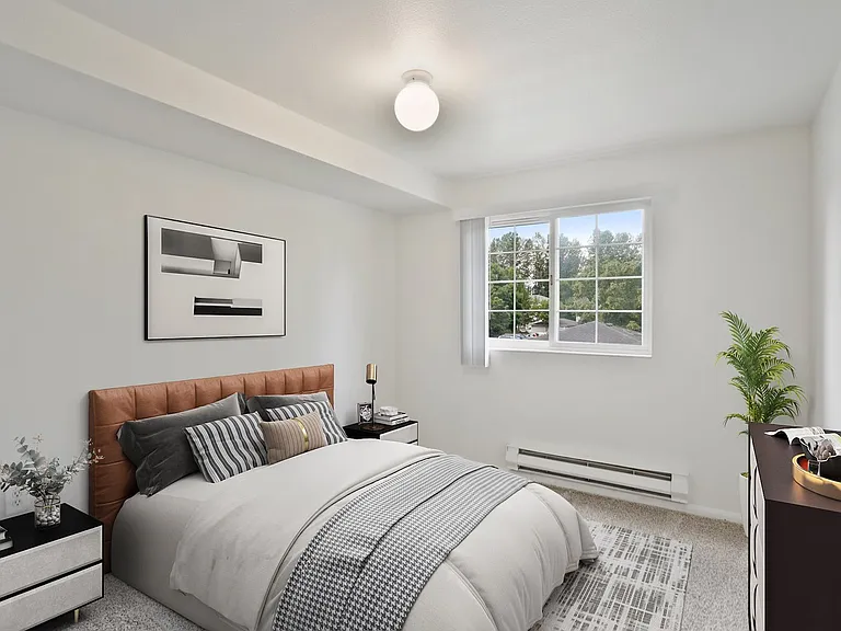 Woodfield Apartments — Photo 12