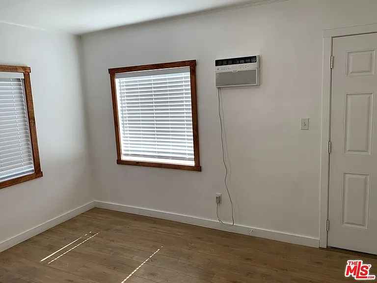 3507 6th Ave — Photo 10