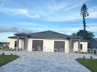 4030 SW 7th Pl, Cape Coral, FL 33914