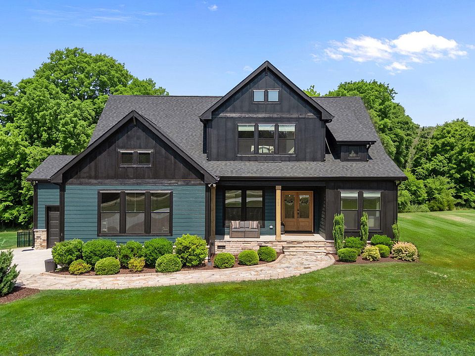 1st image of 742 Lake Magnolia Way
