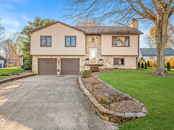 1940 Nantucket Dr, Cicero, IN 46034