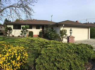 114 Chukker Ct, San Mateo, CA 94403