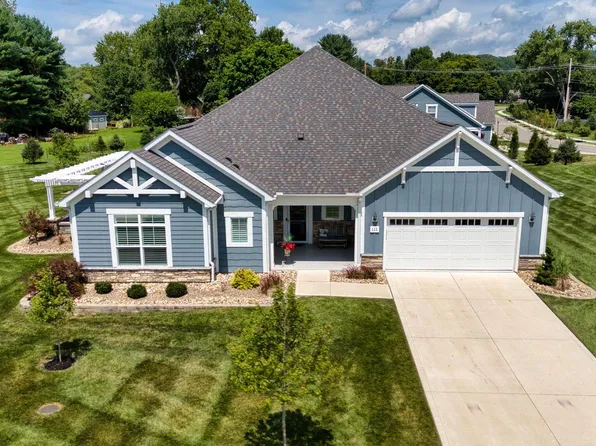 111 Glenshire Ct, Granville, OH 43023