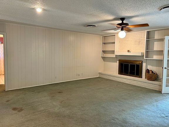 4th image of 1000 Newhall St