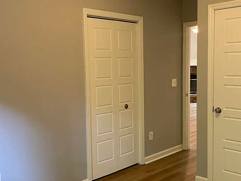 3625 Riviera Dr — Photo 23