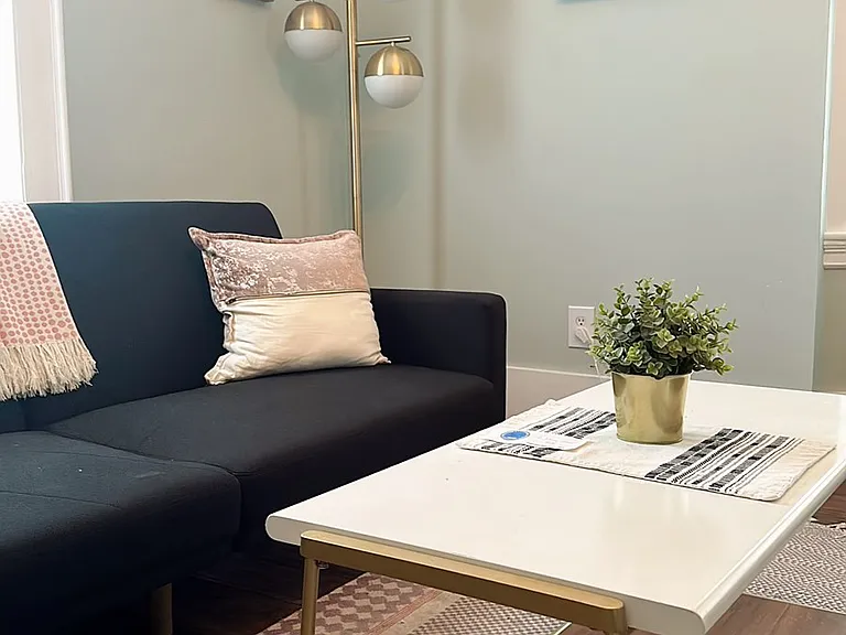 1 Irving St #3 — Photo 1