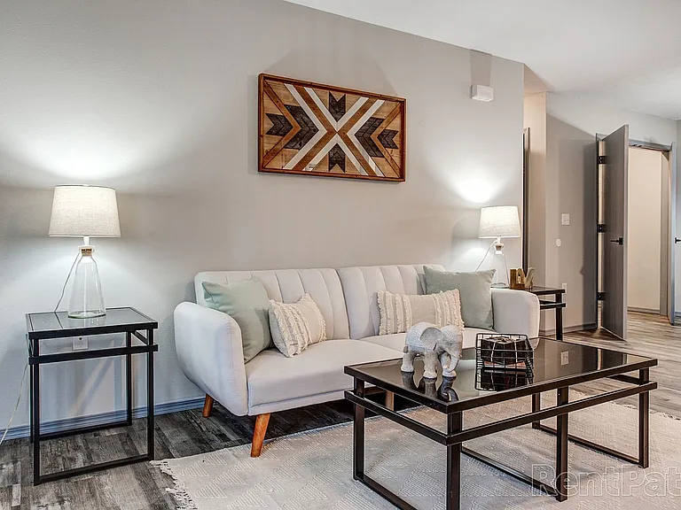 South Valley Apartments — Photo 48