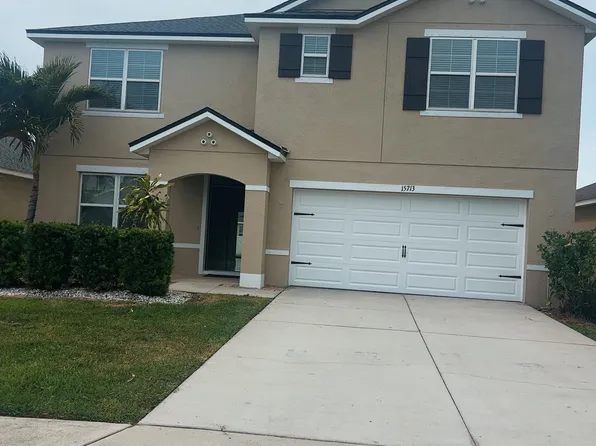 15713 High Bell Pl, Bradenton, FL 34212