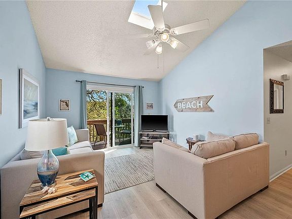 4th image of 2586 Forest Ridge Dr #N-6
