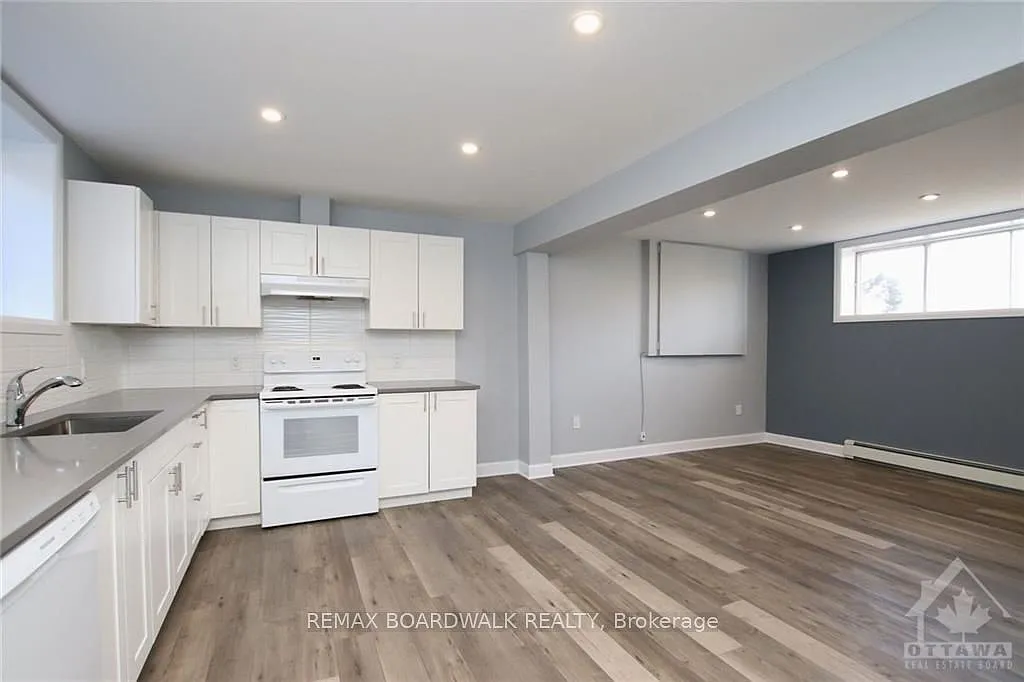 3 bed, $2,300 — Photo 4
