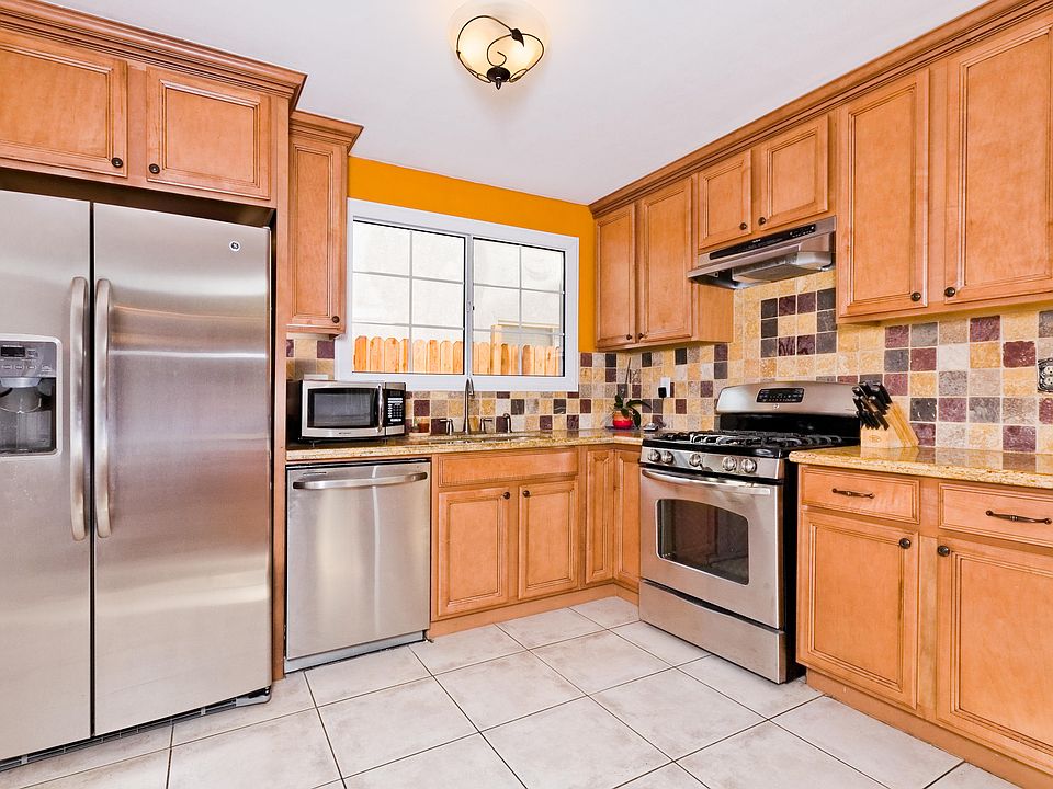1st image of 6442 Valley Circle Blvd