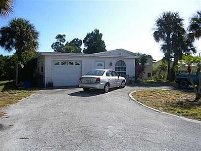 2nd image of 3353 NE Indian Dr