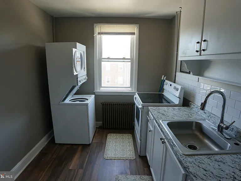 4617 Wilkens Ave #B — Photo 9