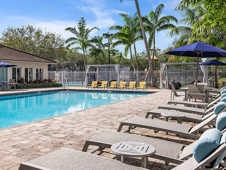 Boynton Place Apartments — Photo 6
