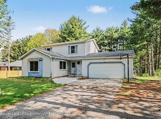 974 W Dansville Rd, Mason, MI 48854