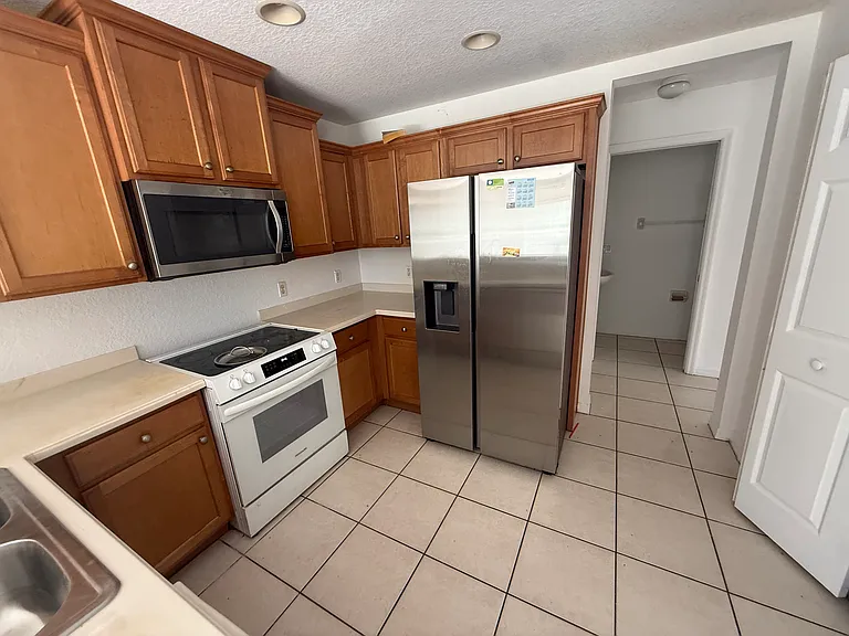 234 Beacon Harbour Loop — Photo 3