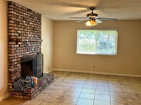 5th image of 287 N Recreation Ave