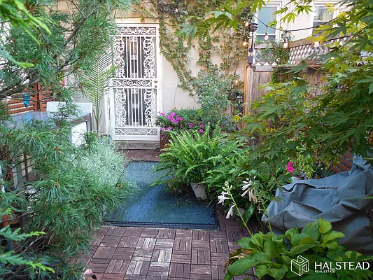 Rented by Brown Harris Stevens | media 8