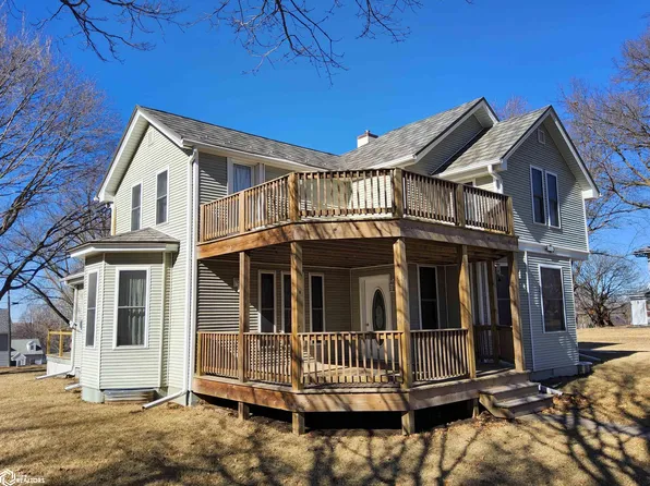 302 N Chestnut St, Avoca, IA 51521