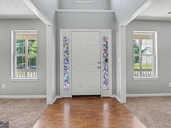 5th image of 9091 Jenni Cir
