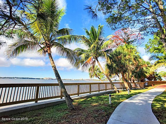5th image of 225 S Tropical Trl APT 706