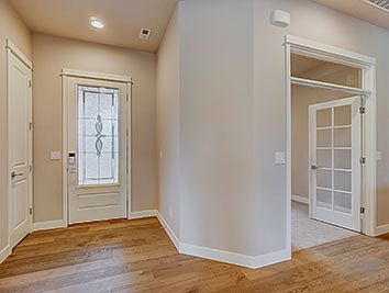 4th image of 8531 Vashon Dr NE