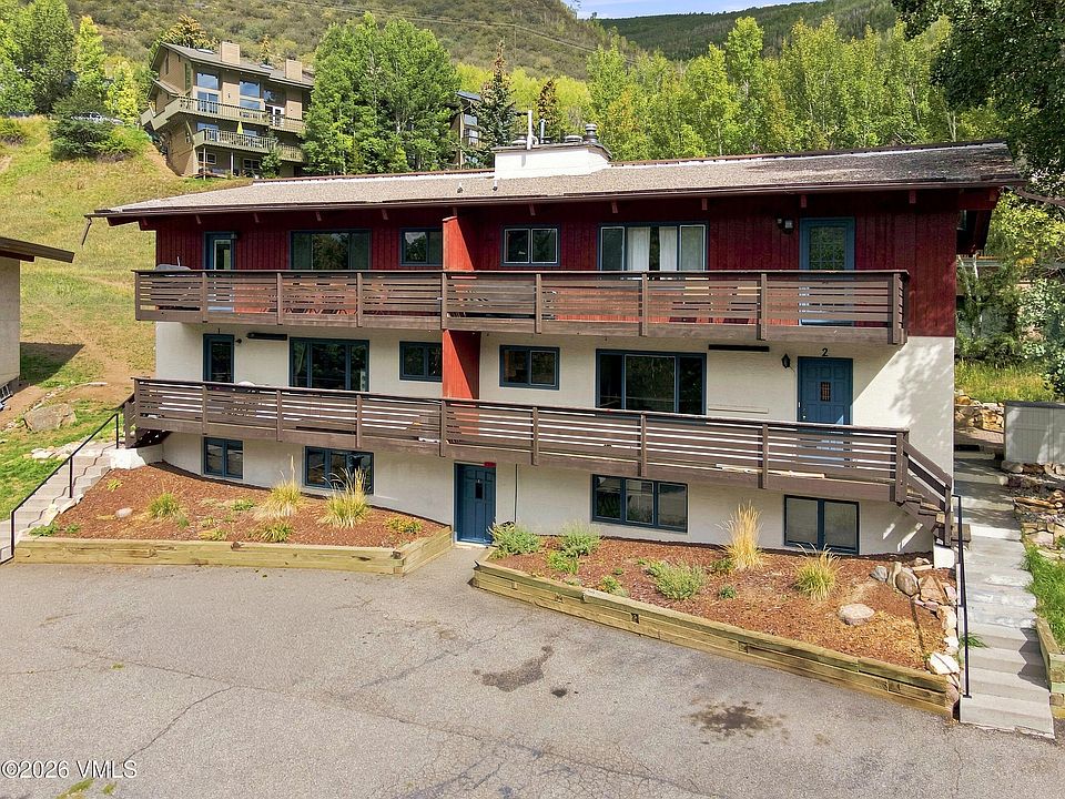 1st image of 2269 Chamonix Ln APT 2