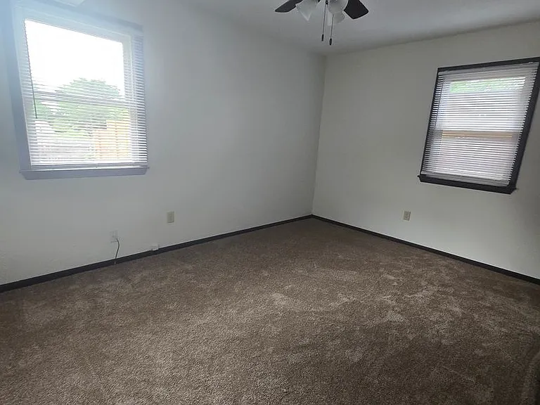 109 Sieville Ave #102 — Photo 8