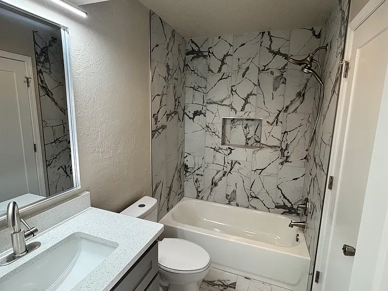 405 Sundance Ln #1 — Photo 8