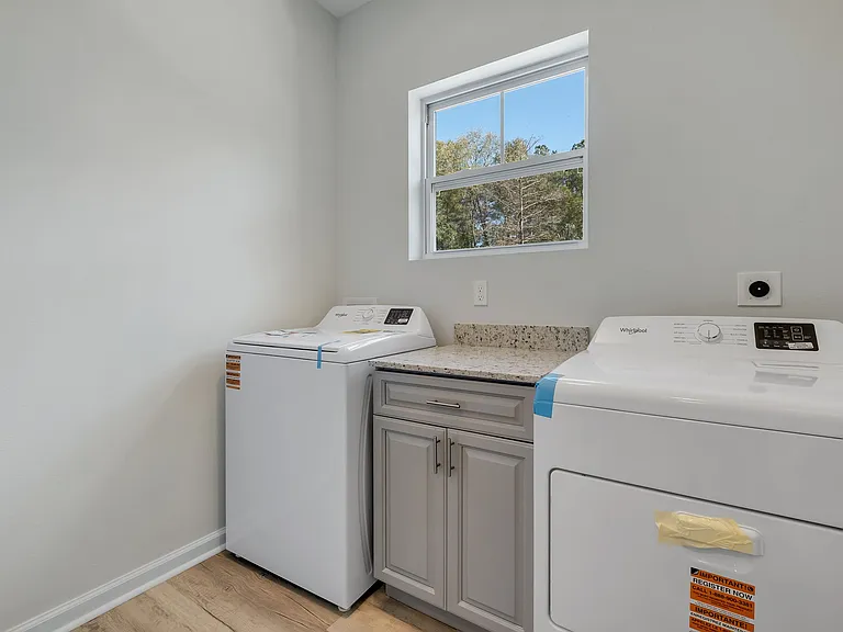 2022 Trimble Rd #1 — Photo 5