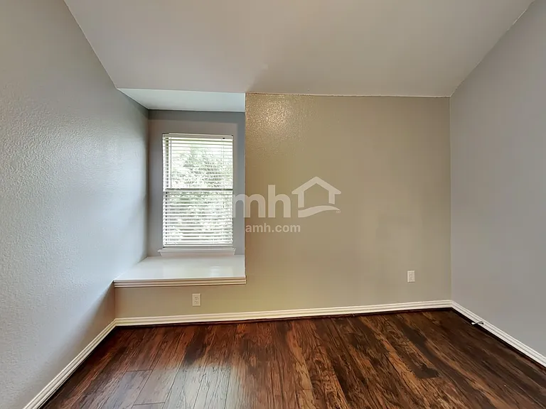 5205 Geode Ln — Photo 16