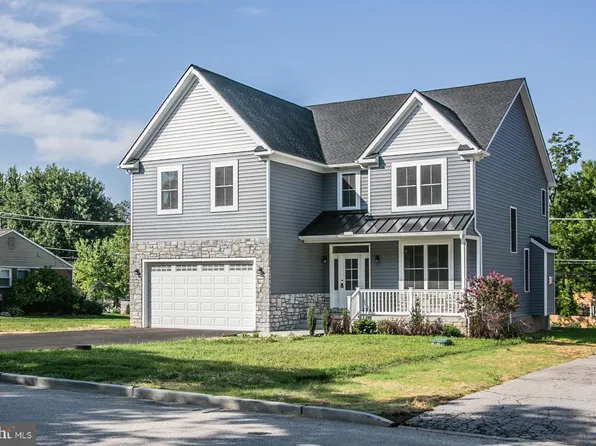 732 Woodbrook Ln, Plymouth Meeting, PA 19462