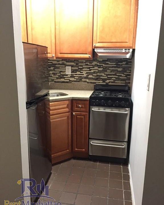 1st image of 155 E 30th St APT 2A