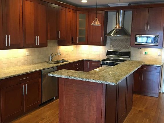 3rd image of 2904 W Belmont Ave Unit 0305