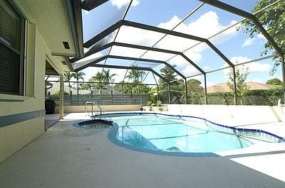 2nd image of 2982 NE Ivy Ln