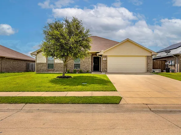 1822 Ridgecrest Dr, Terrell, TX 75160