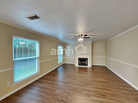 5th image of 26887 Castlecliff Ln