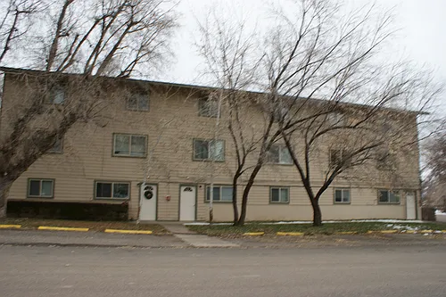 680 Water St #8 Photo 1