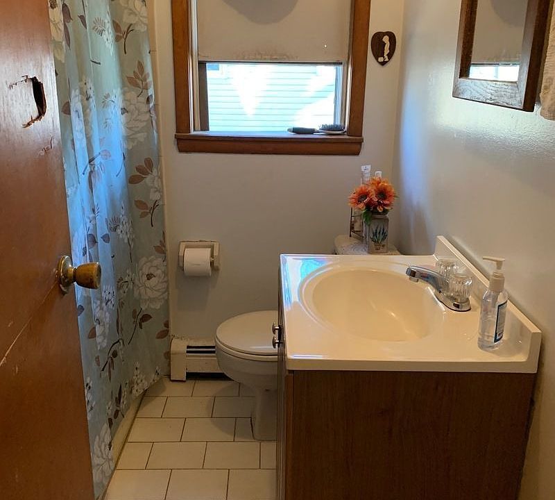 1st image of 110 Bedford Ave #1