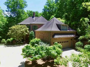 135 Northwoods Trl, Gadsden, AL 35901