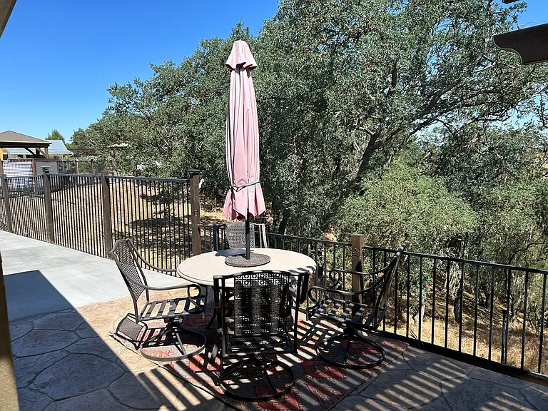 2021 Vista Oaks Way — Photo 23
