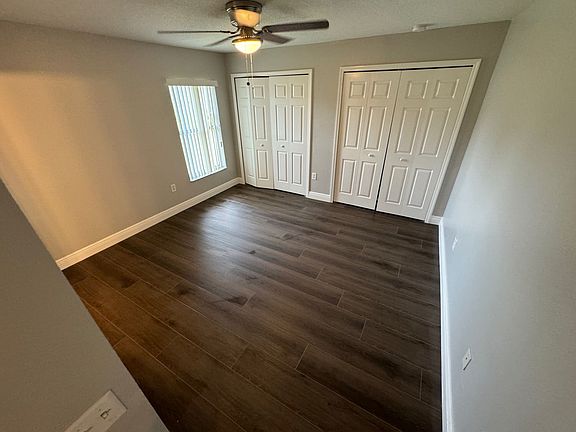 2nd image of 391 Greenwich Ct #391