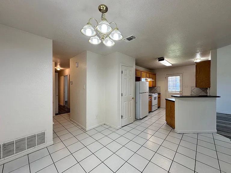 3105 Dannen Court — Photo 12